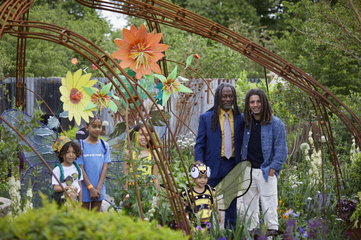 Hands Off Mangrove Garden by Grow2Know. Project Giving Back funded garden at RHS Chelsea Flower Show 2022. Copyright: Britt Willoughby Dyer
